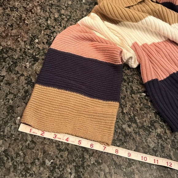 Awoo stripped cropped turtleneck NWT S - Picture 9 of 9